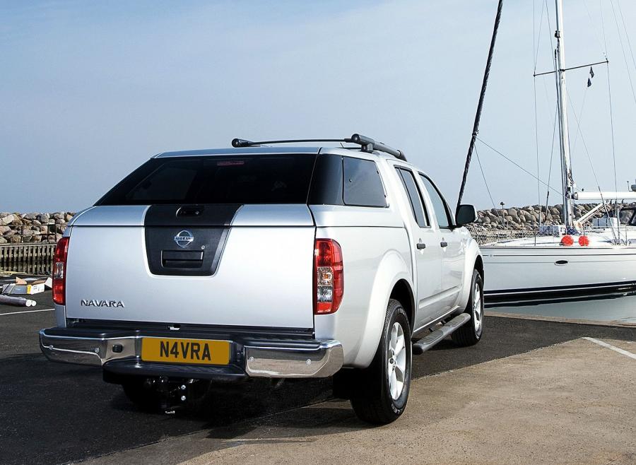  Nissan Navara Aventura X-Back 2008 года  (фото 6 из 6)